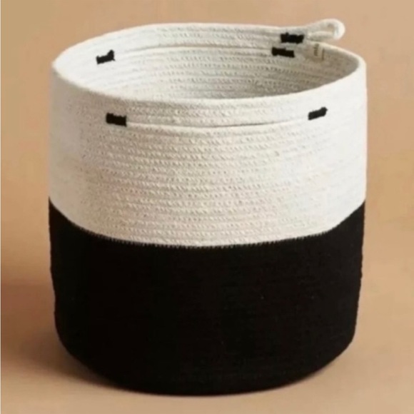Anthropologie Cotton foldable plant holder/storage container - Picture 2 of 5